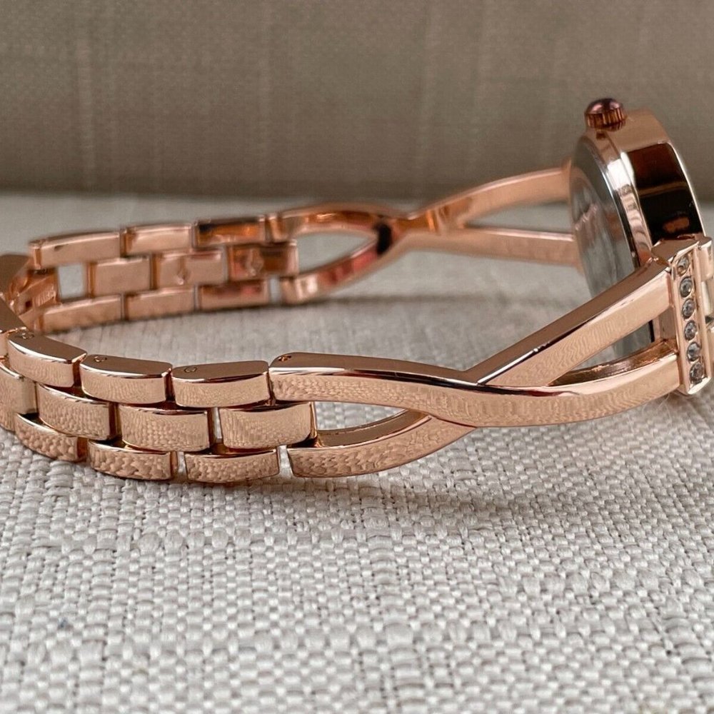 FMD Women Wristwatch Rose Gold Tone Quartz Watch W/ Bracelet w/ Box - Picture 7 of 12